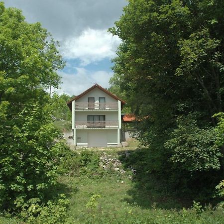 M & J Villa Krasno Polje Luaran gambar