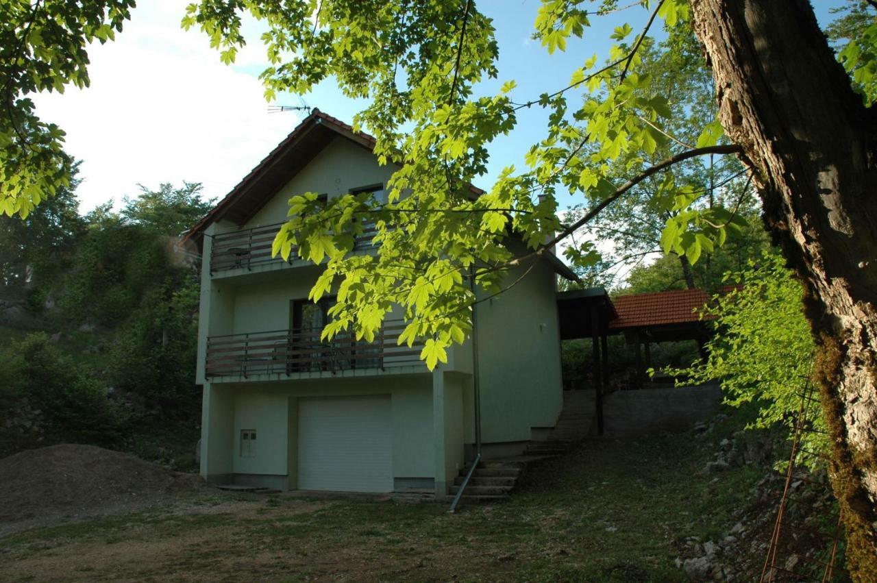 M & J Villa Krasno Polje Luaran gambar