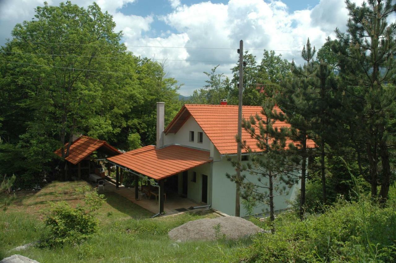 M & J Villa Krasno Polje Luaran gambar